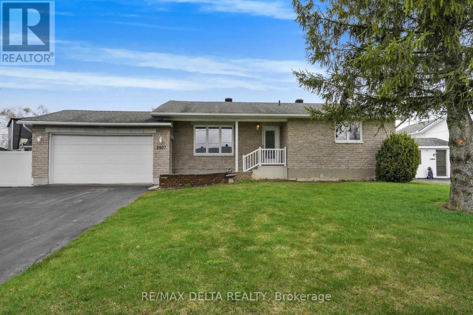 For sale: 2807 LEONARD STREET, Clarence-Rockland, Ontario K4K1A5