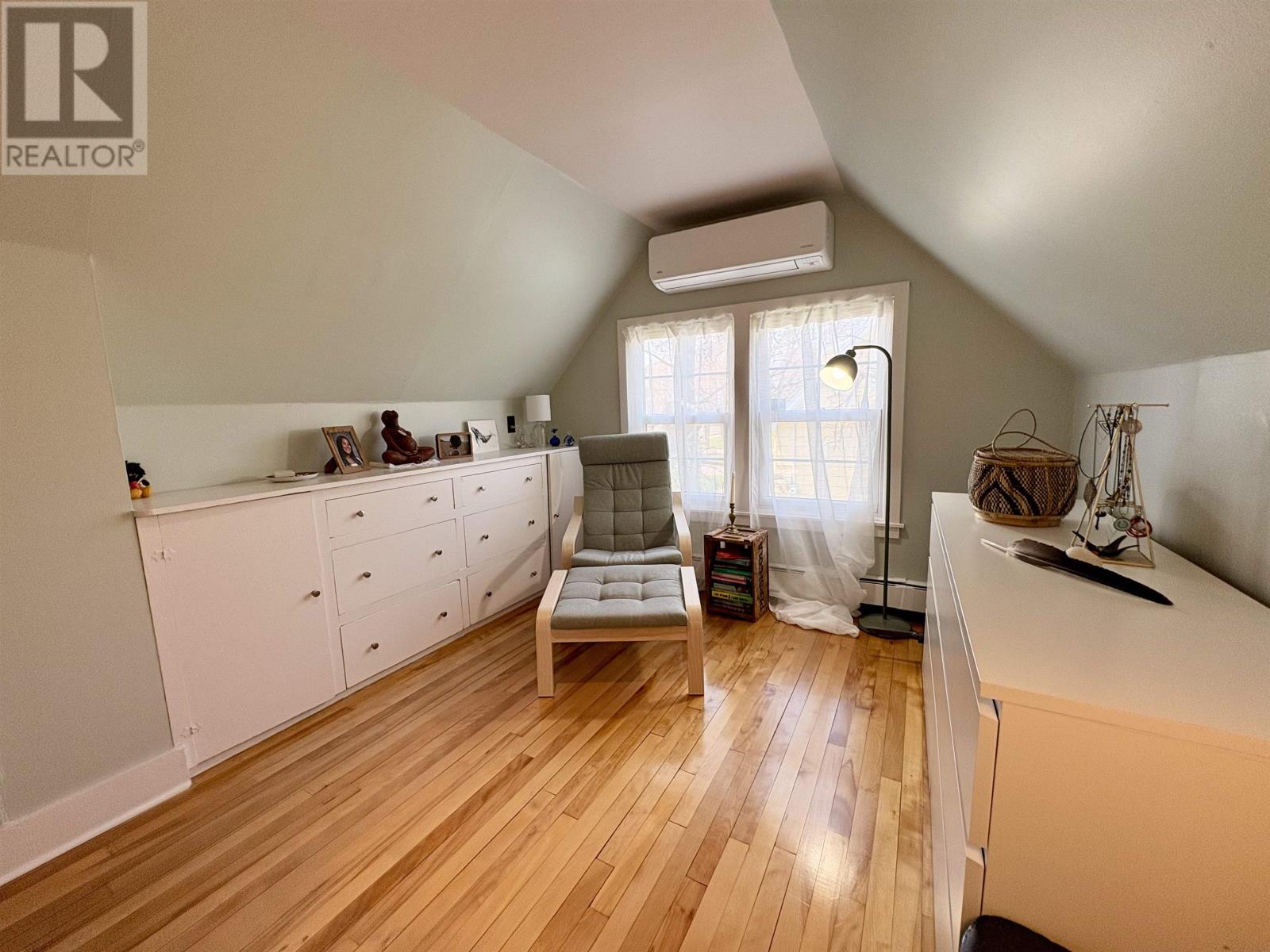 For sale: 150 Mount Edward Road, Charlottetown, Prince Edward Island ...