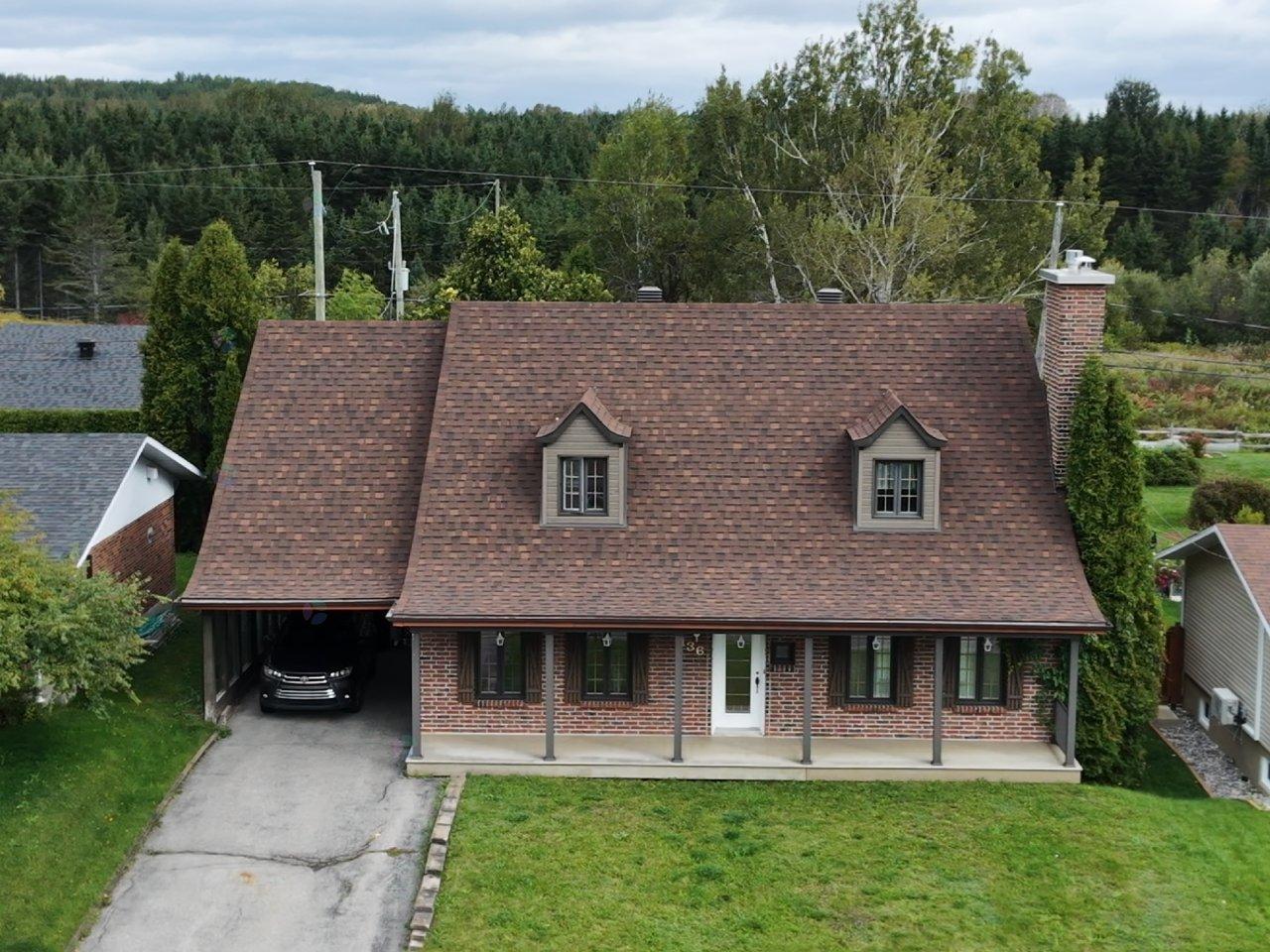 For sale: 136 Rue de Nancy, Saguenay (Chicoutimi), Quebec G7G4M7 ...