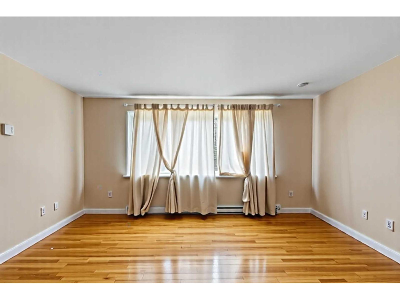 For sale: 6675 Rue de Terrebonne, Montréal (Côte-des-Neiges/Notre-Dame ...