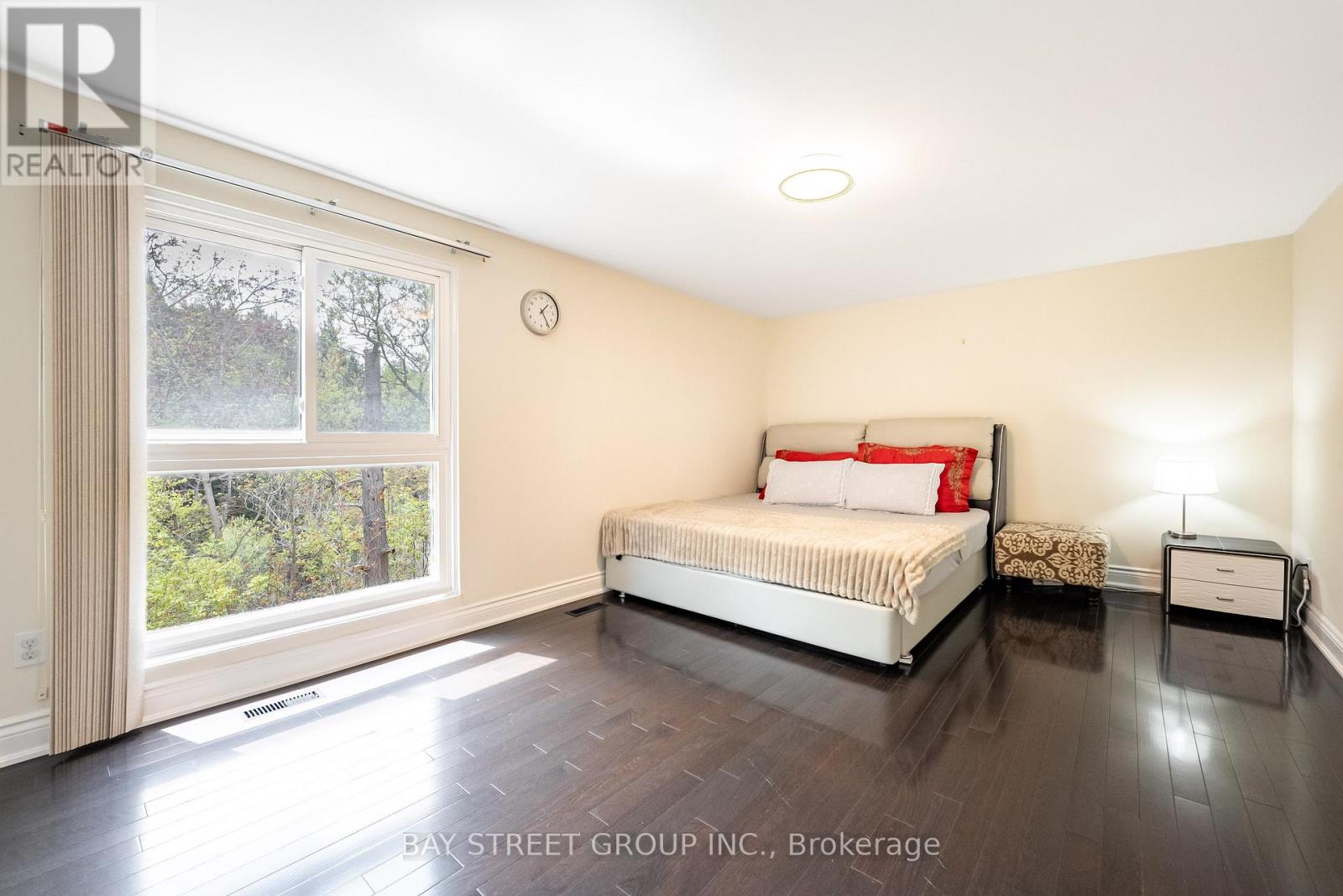 property-image