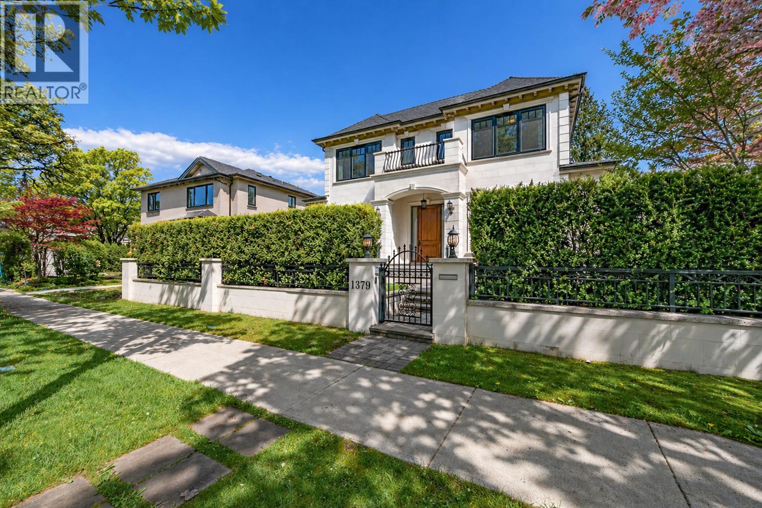 1379 W 46TH AVENUE|Vancouver, British Columbia V6M2K4