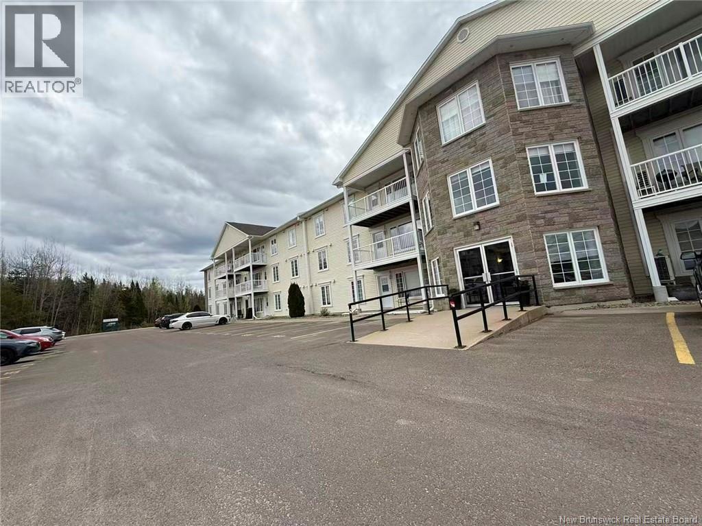 130 Lian Street Unit# 223, Fredericton, New Brunswick E3C0G4