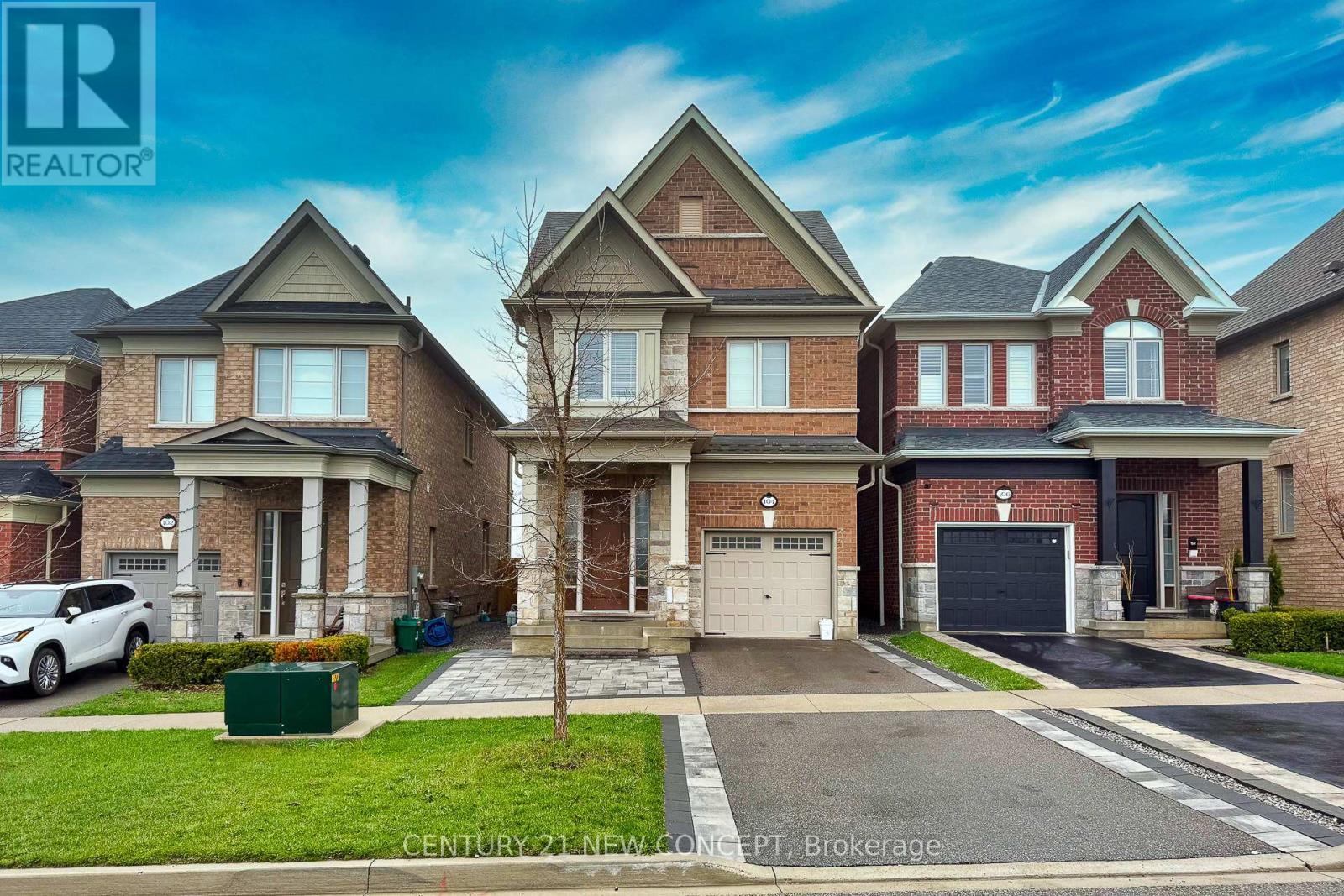 104 CHRISTINE ELLIOTT AVENUE
