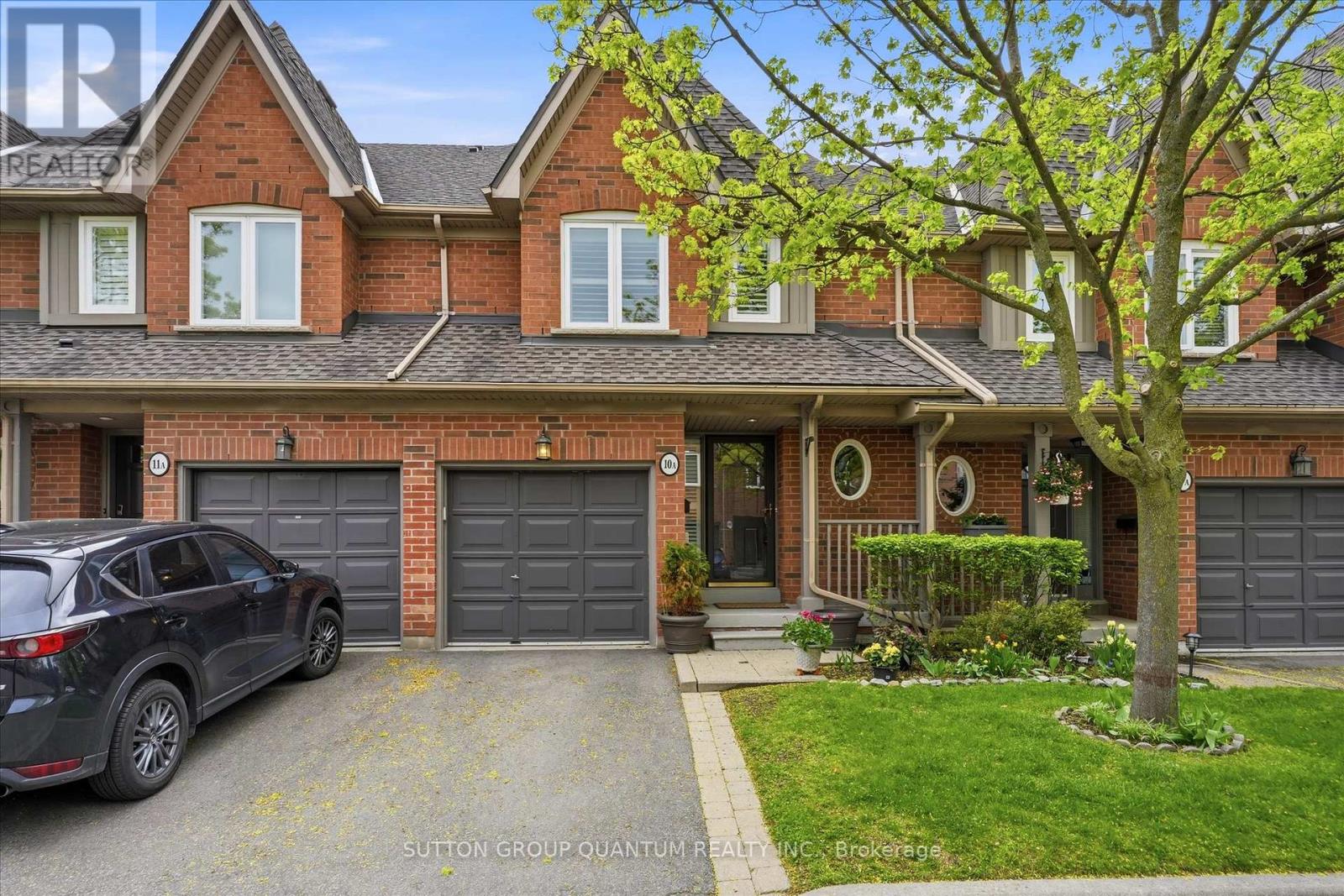 Row / Townhouse for Sale in 10A - 1064 QUEEN STREET W|Mississauga (Lorne Park), Ontario L5H4K3