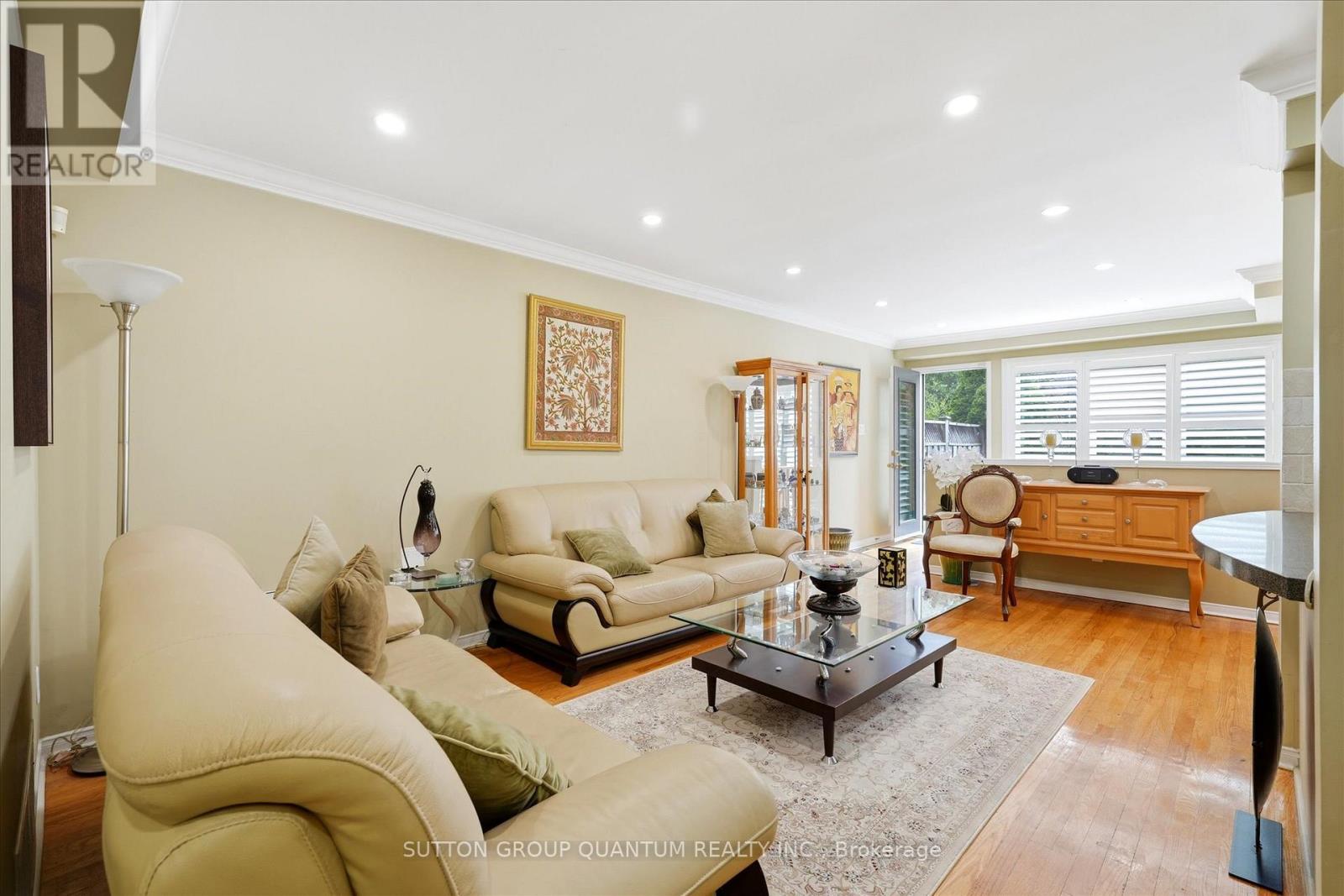 Row / Townhouse for Sale in 10A - 1064 QUEEN STREET W|Mississauga (Lorne Park), Ontario L5H4K3 3
