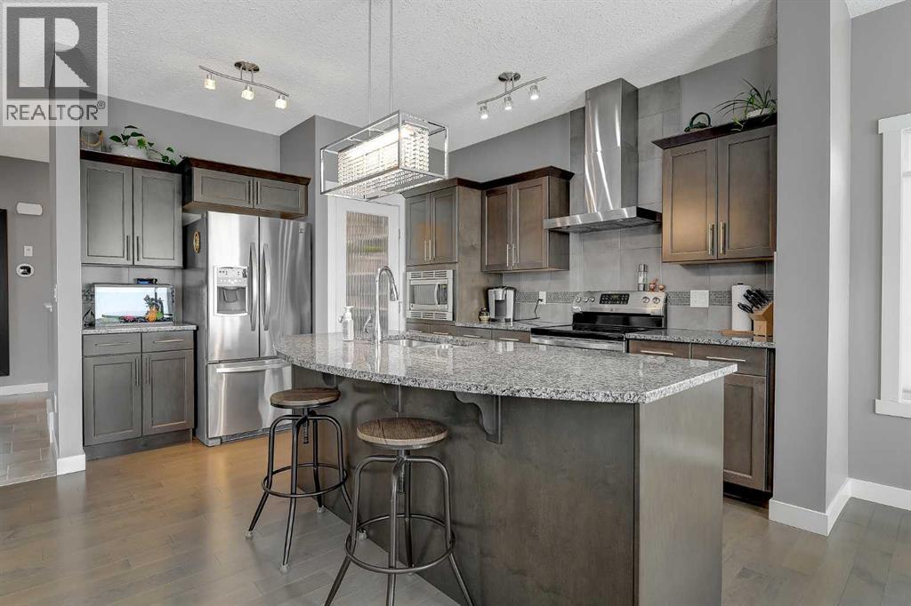 y様 For sale: 8837 86A Avenue, Grande Prairie, Alberta T8X0P4