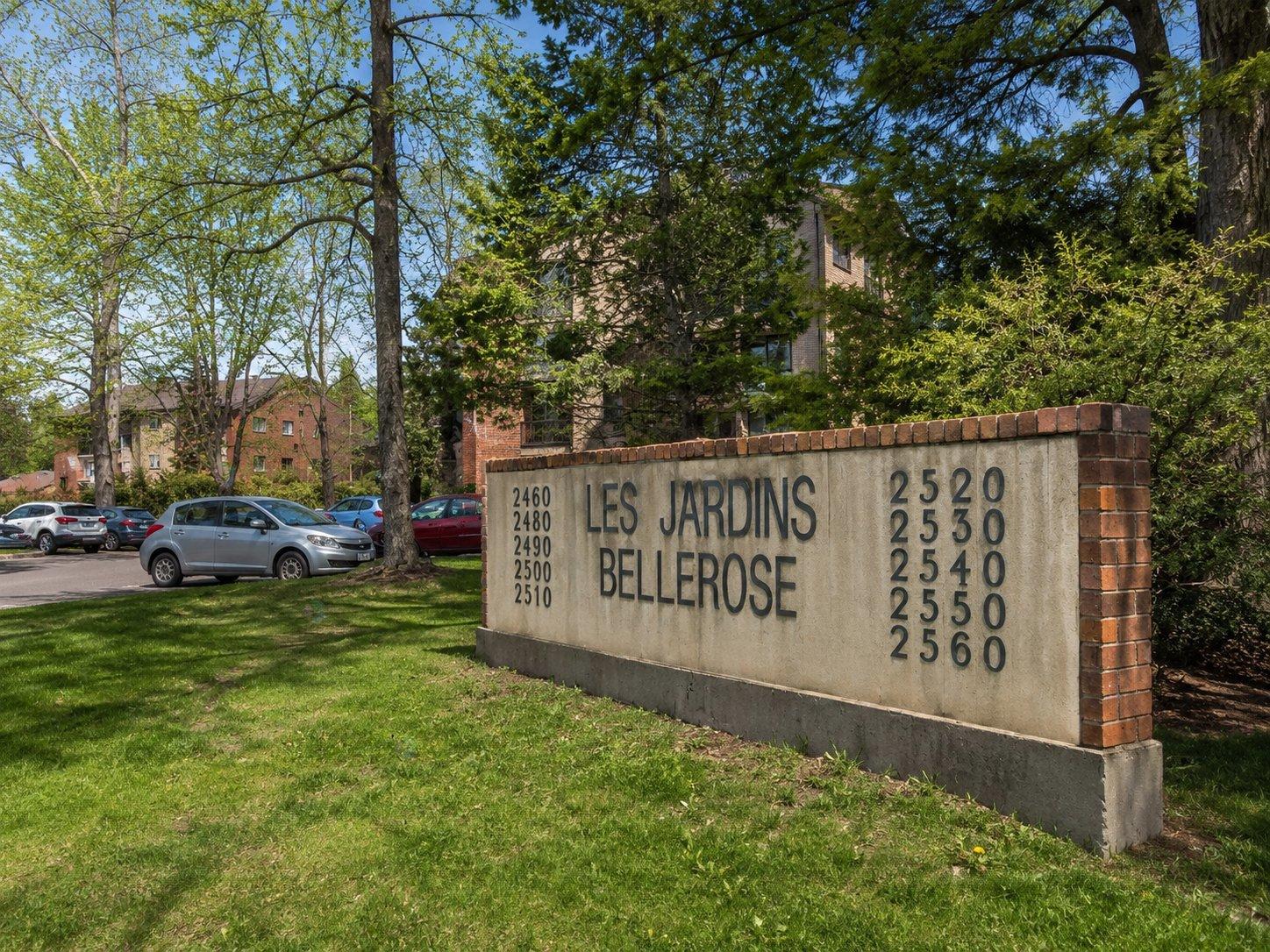 2520 Rue Bellerose, #4, Longueuil (Le Vieux-Longueuil), Quebec J4L4H9