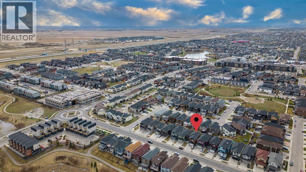 House for Sale in 360 Saddlemont Boulevard NE|Calgary, Alberta T3J0M8 2