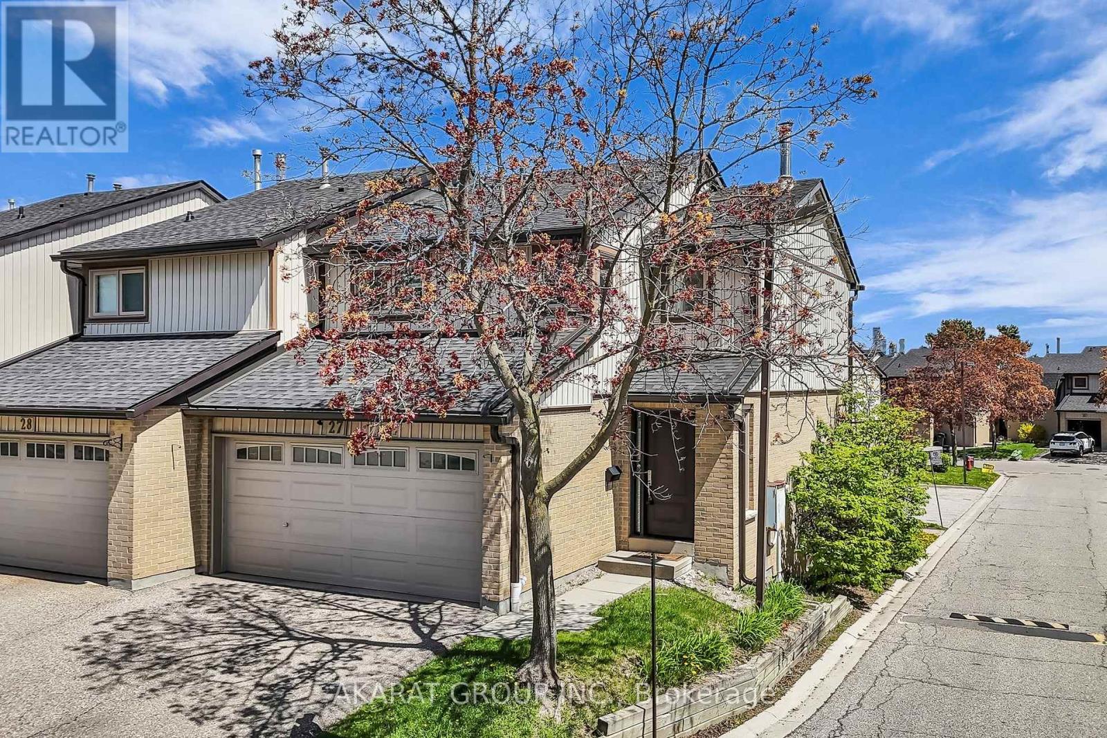 Row / Townhouse for Sale in 27 - 3500 SOUTH MILLWAY|Mississauga (Erin Mills), Ontario L5L3T8 3