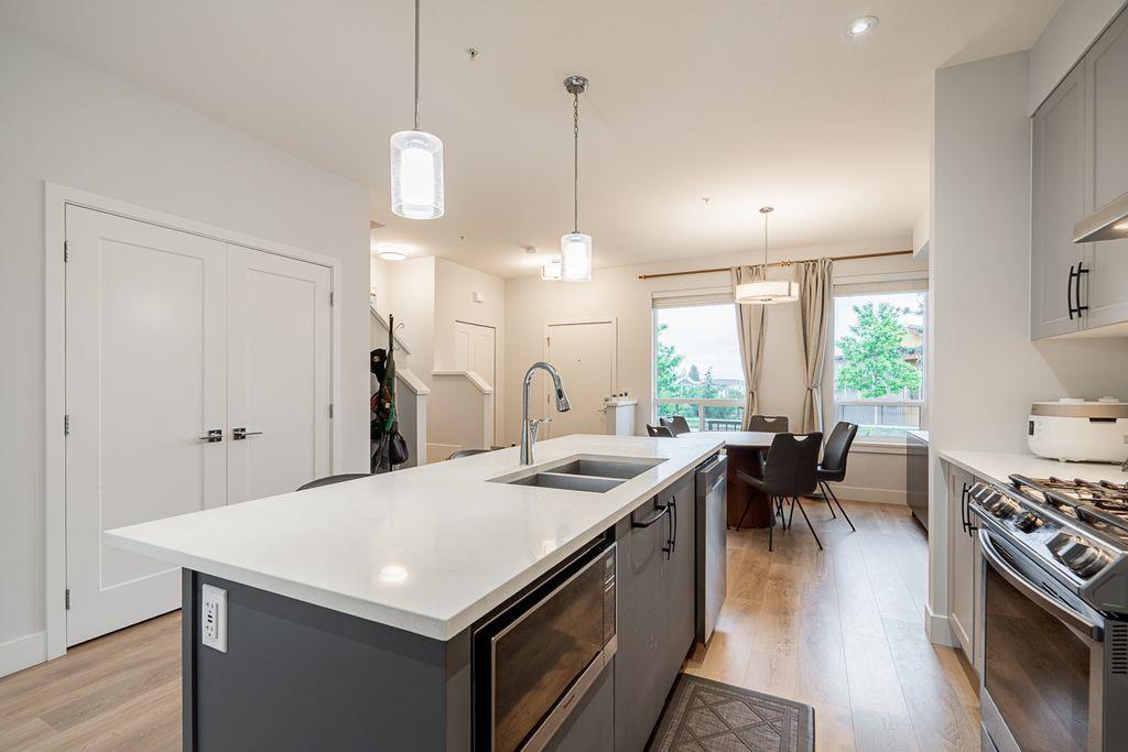 For sale: 20478 78 AVENUE, Langley, British Columbia V2Y4K3