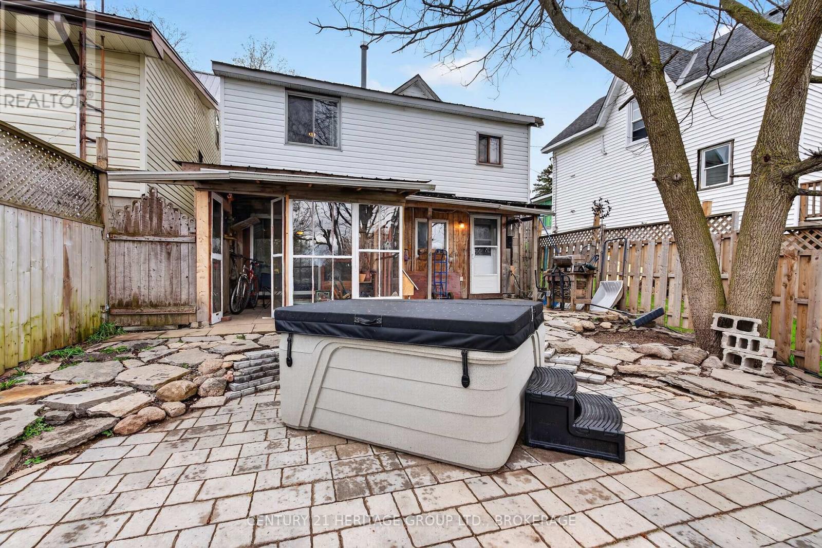 property-image