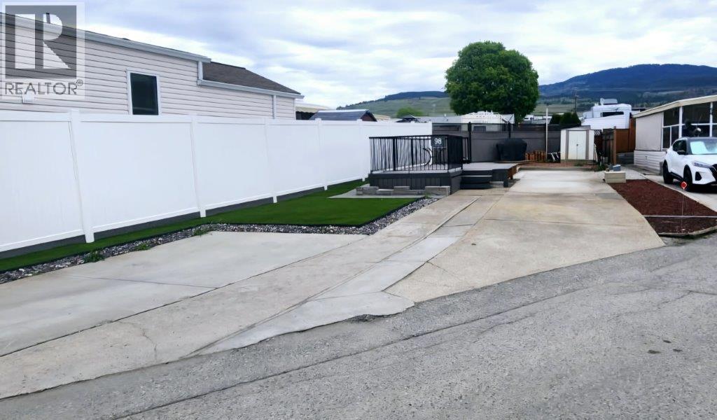 415 Commonwealth Road Unit# 98, Kelowna, British Columbia V4V1P4