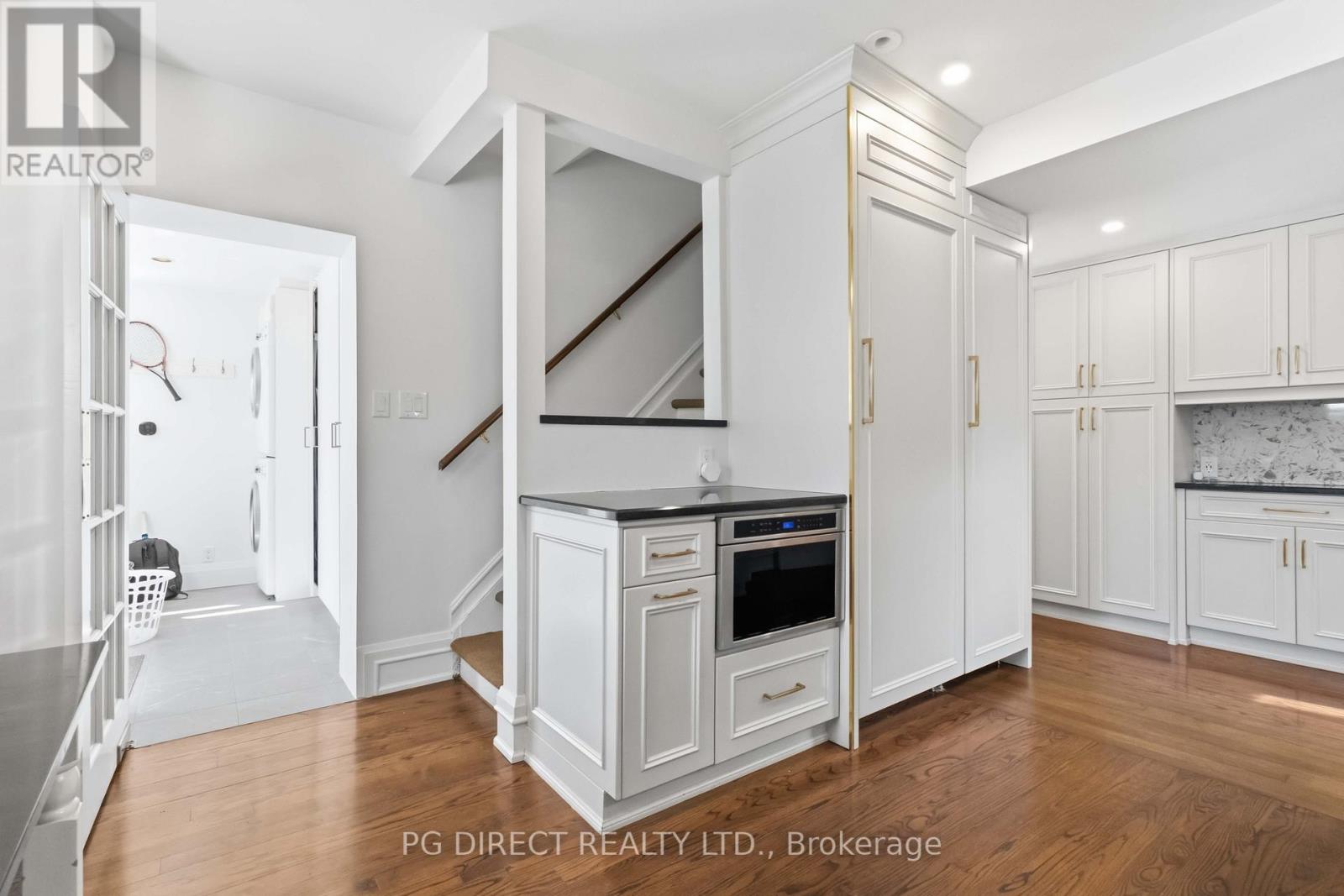 For sale: 41 NANTON AVENUE, Toronto (Rosedale-Moore Park), Ontario ...