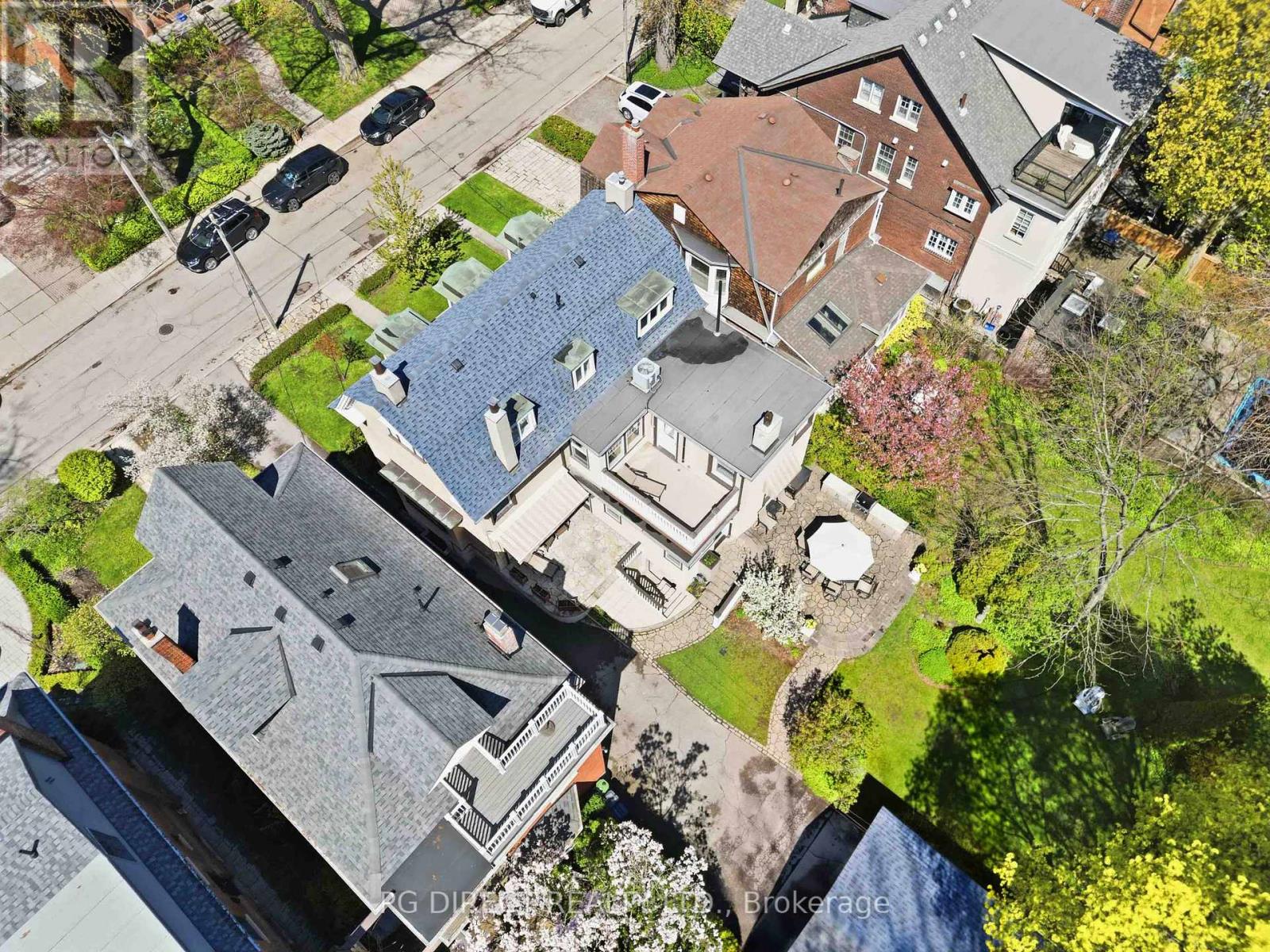 For sale: 41 NANTON AVENUE, Toronto (Rosedale-Moore Park), Ontario ...