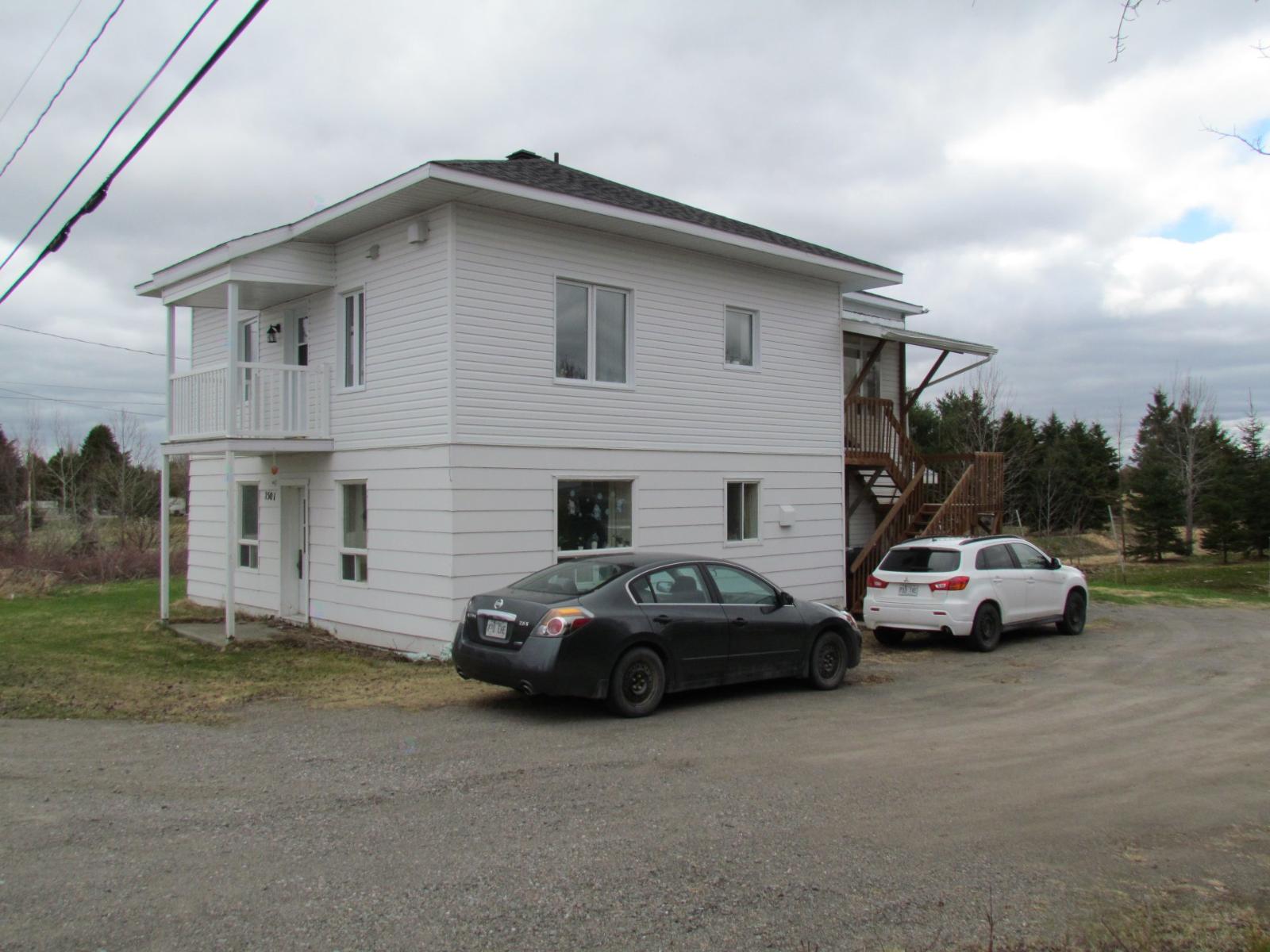 1501-1503 Rue de l'Hôtel-de-Ville, Saint-Honoré, Quebec G0V1L0