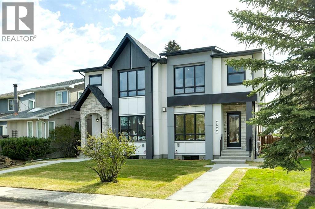 Duplex for Sale in 2622 30 Street SW|Calgary, Alberta T3E2M2