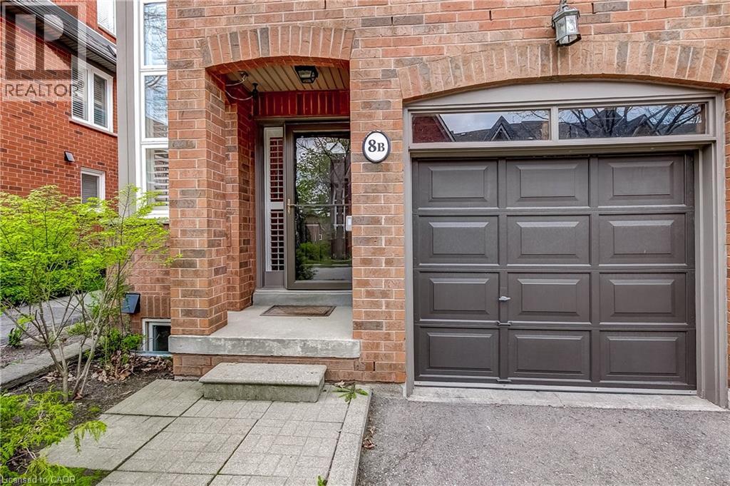 Row / Townhouse for Sale in 1084 W QUEEN Street W Unit# 8B|Mississauga, Ontario L5H4K4 4