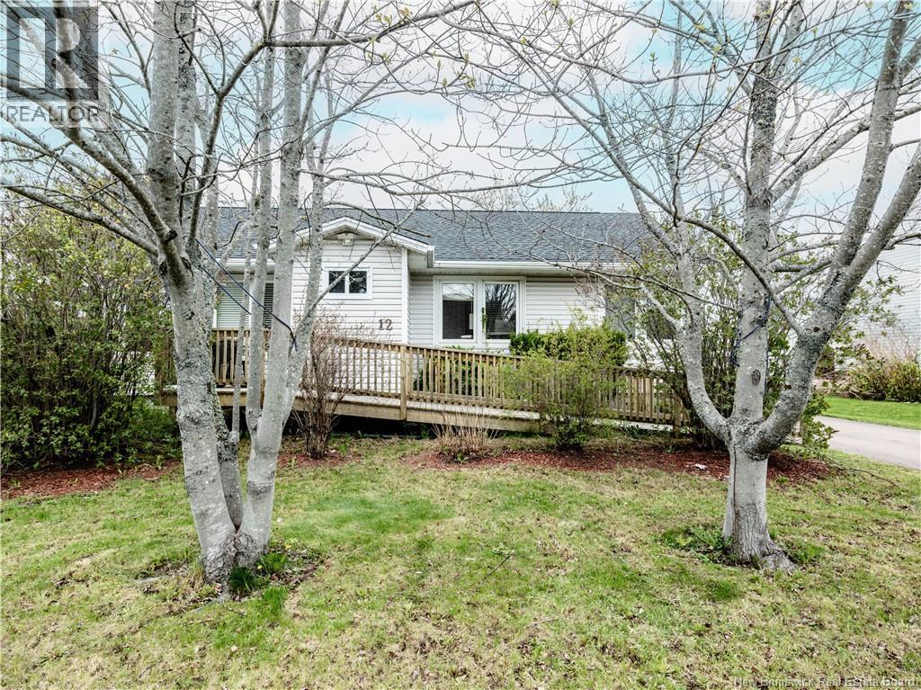 12 Kilburn, Moncton, New Brunswick E1A3N6