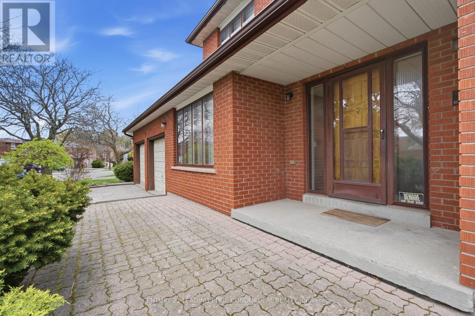 property-image