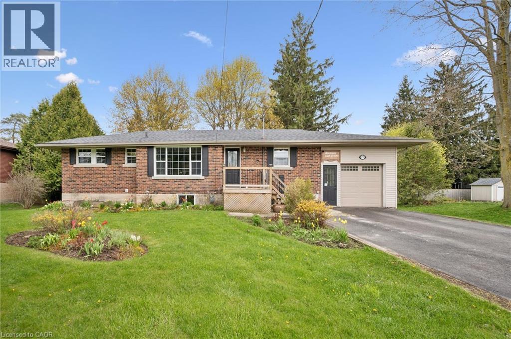 370 GORDON Street, Fergus, Ontario N1M2W3
