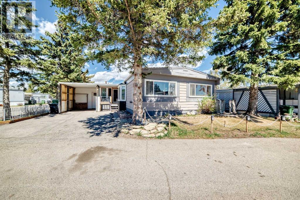Mobile Home for Sale in 212, 3223 83 Street NW|Calgary, Alberta T3B5N4