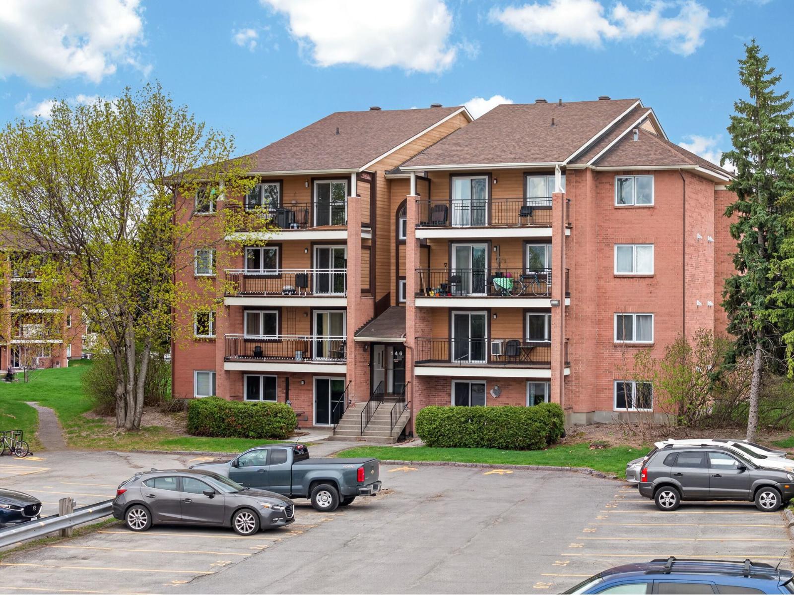 146 Rue de Lausanne, #303, Gatineau (Gatineau), Quebec J8T6R4