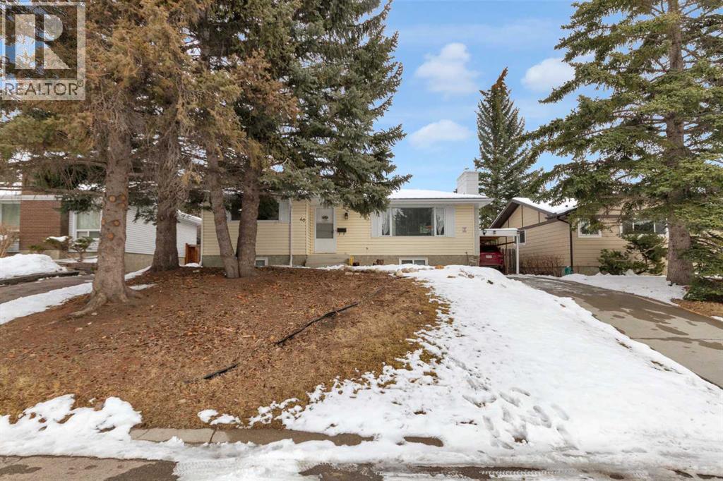House for Sale in 60 Dalhurst Way NW|Calgary, Alberta T3A1N7