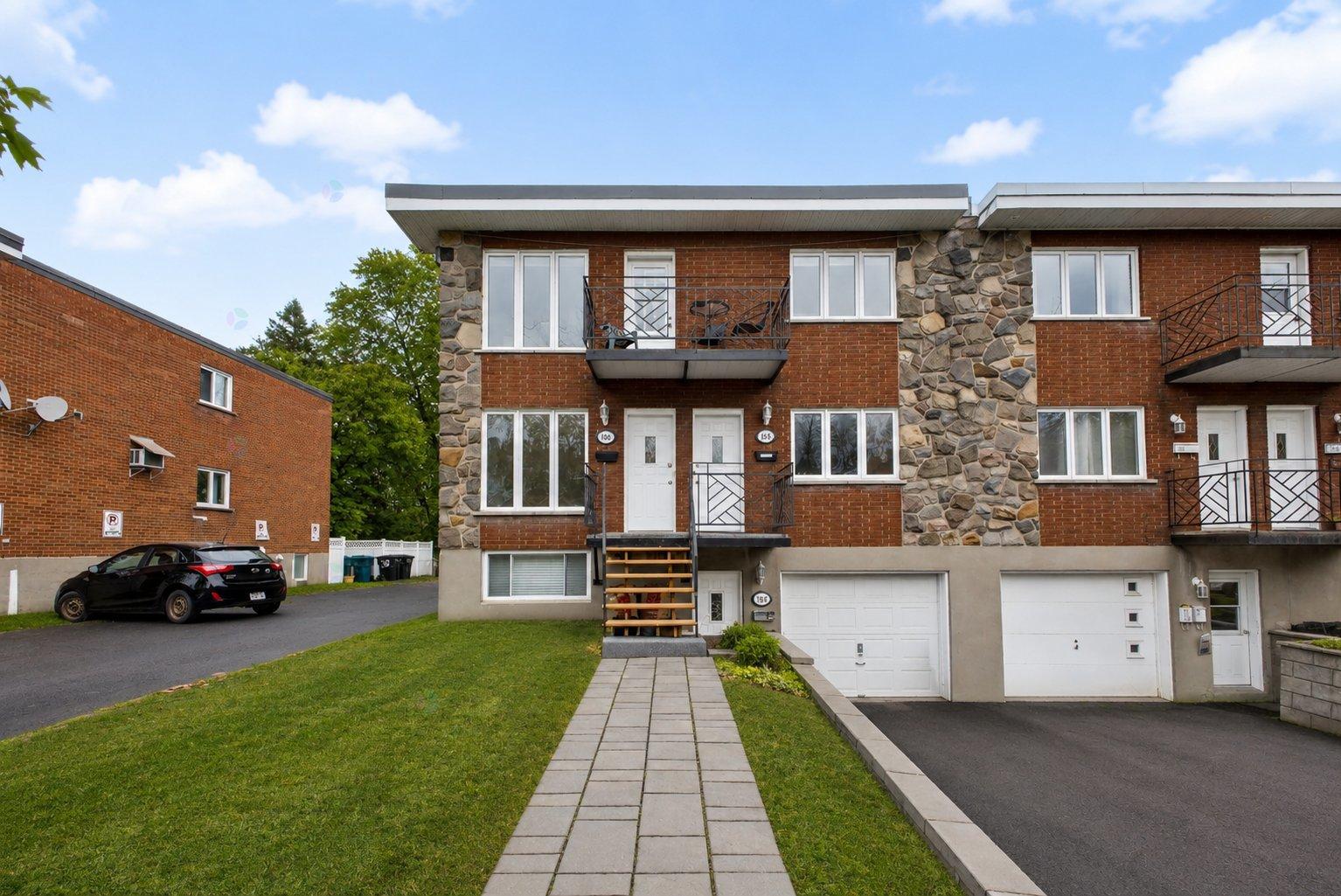 158-162 Boul. Seigneurial O., Saint-Bruno-de-Montarville, Quebec J3V2H3