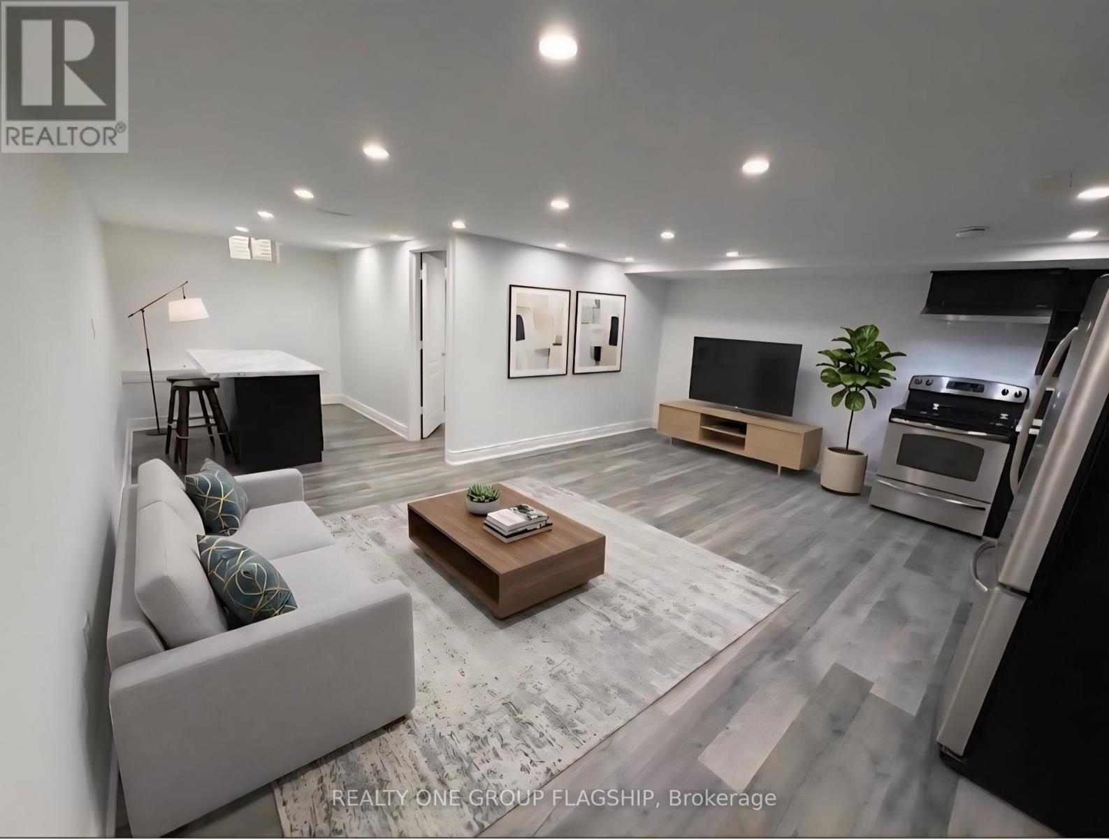 For rent: BASEMENT - 521 THOMPSON ROAD, Milton (CL Clarke