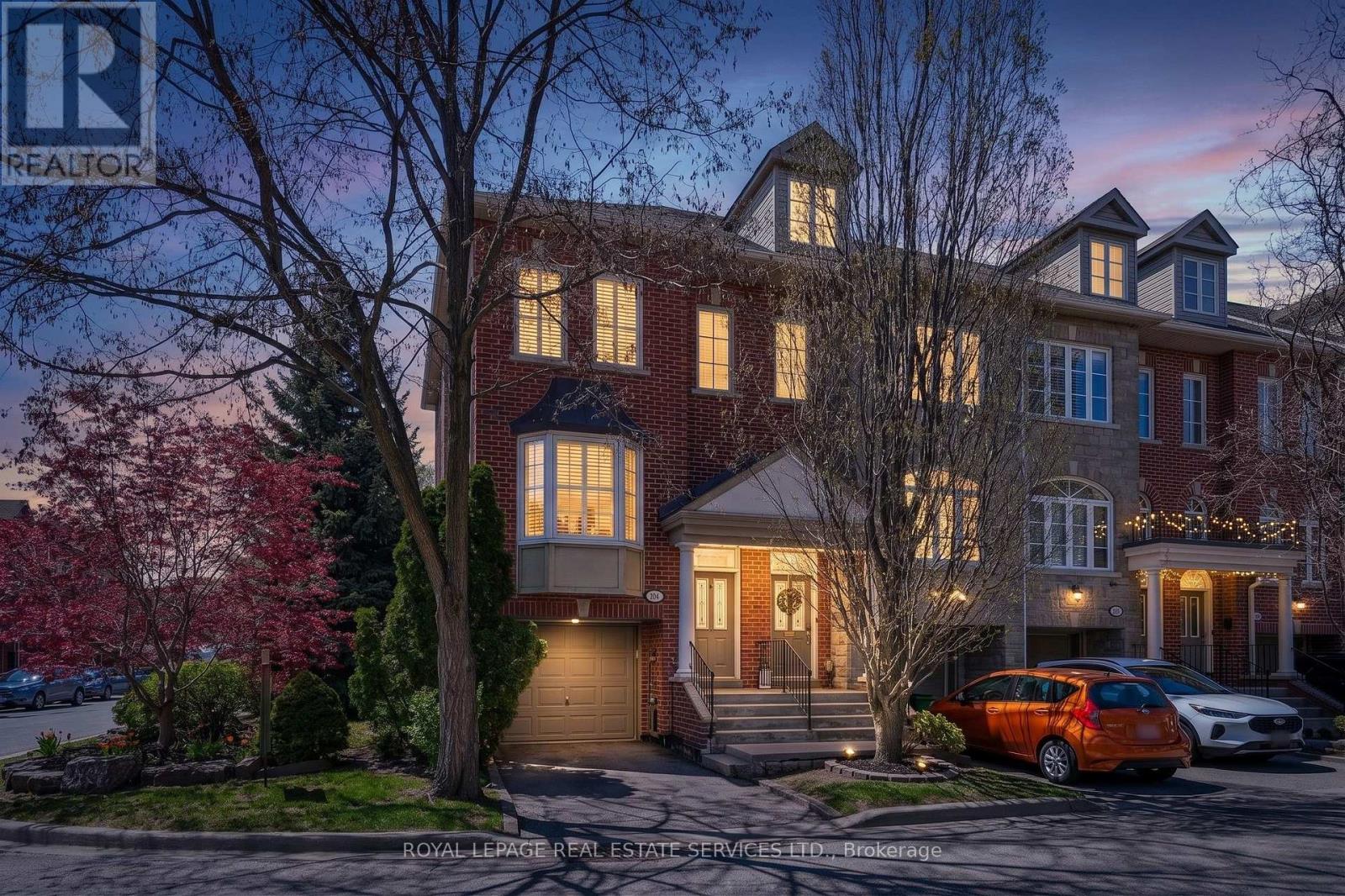 Row / Townhouse for Sale in 20 SAN REMO TERRACE|Toronto (Mimico), Ontario M8Z6C6
