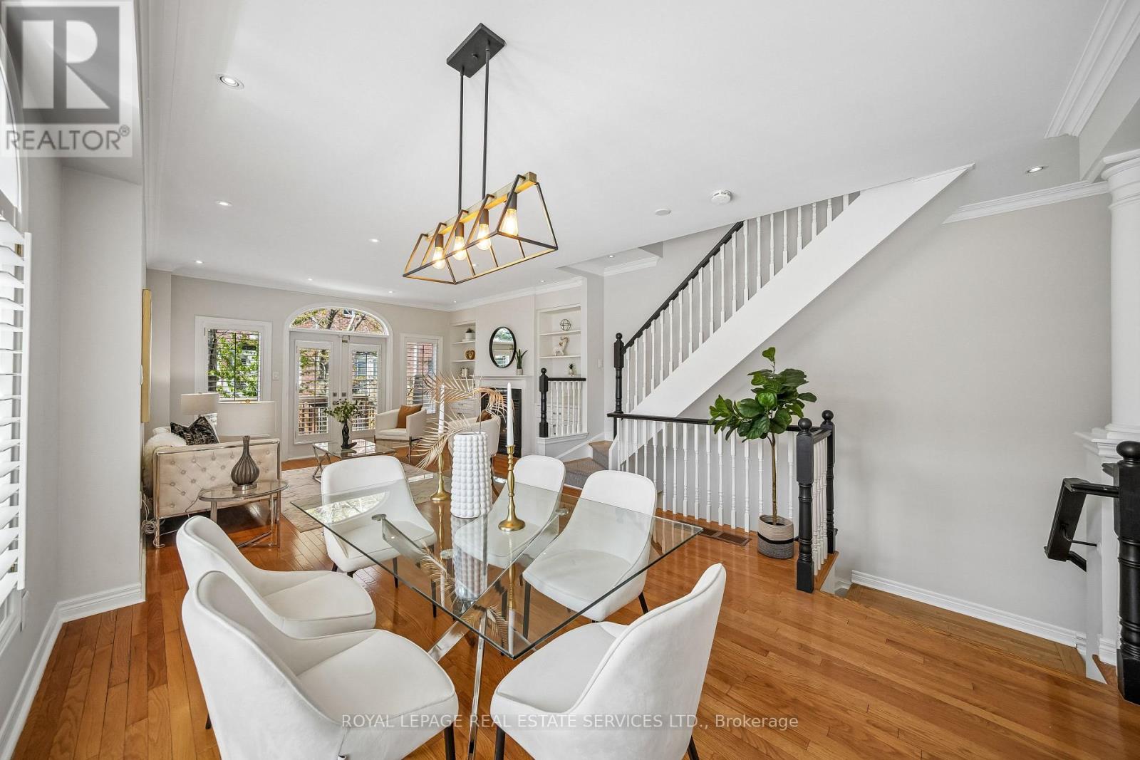 Row / Townhouse for Sale in 20 SAN REMO TERRACE|Toronto (Mimico), Ontario M8Z6C6 5