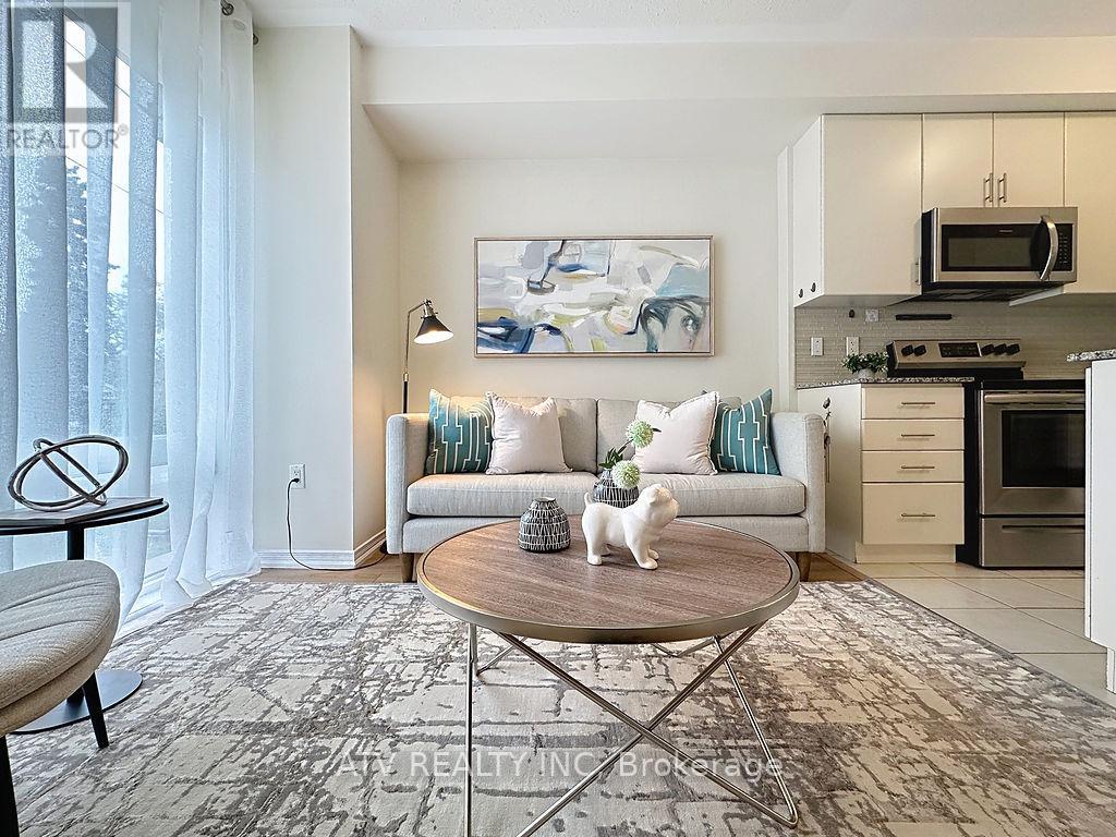 Row / Townhouse for Sale in 35 - 26 FIELDWAY ROAD|Toronto (Islington-City Centre West), Ontario M8Z0E3 3