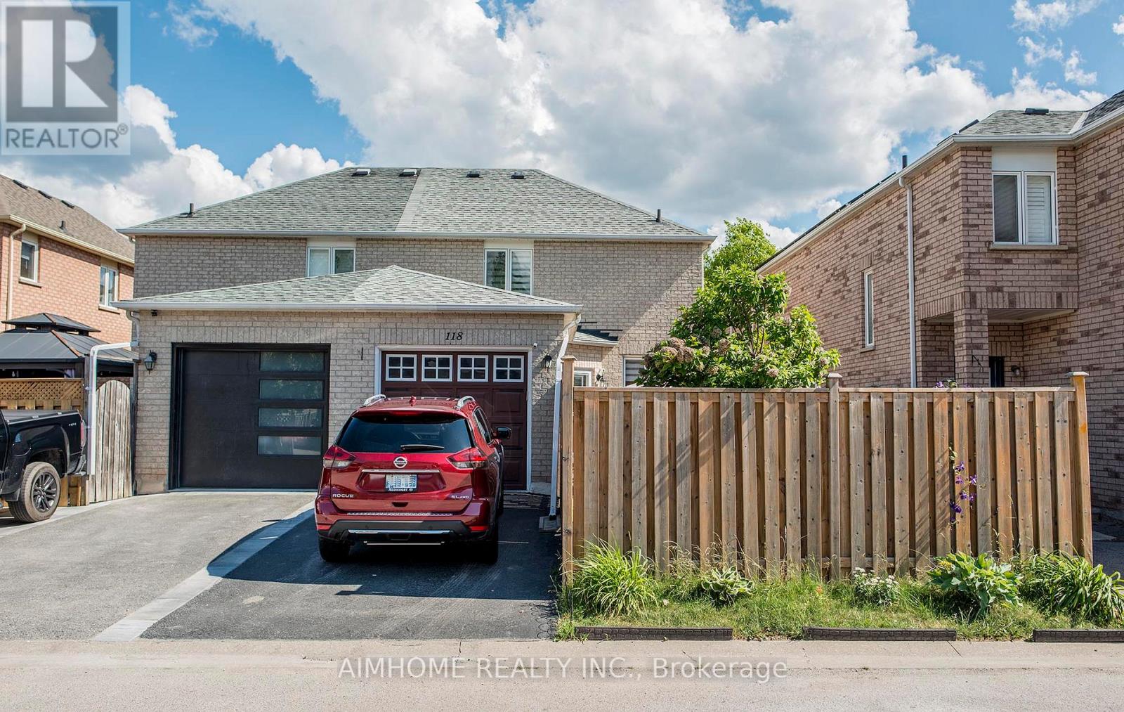 For sale: 118 EMERY HILL BOULEVARD, Markham (Berczy), Ontario