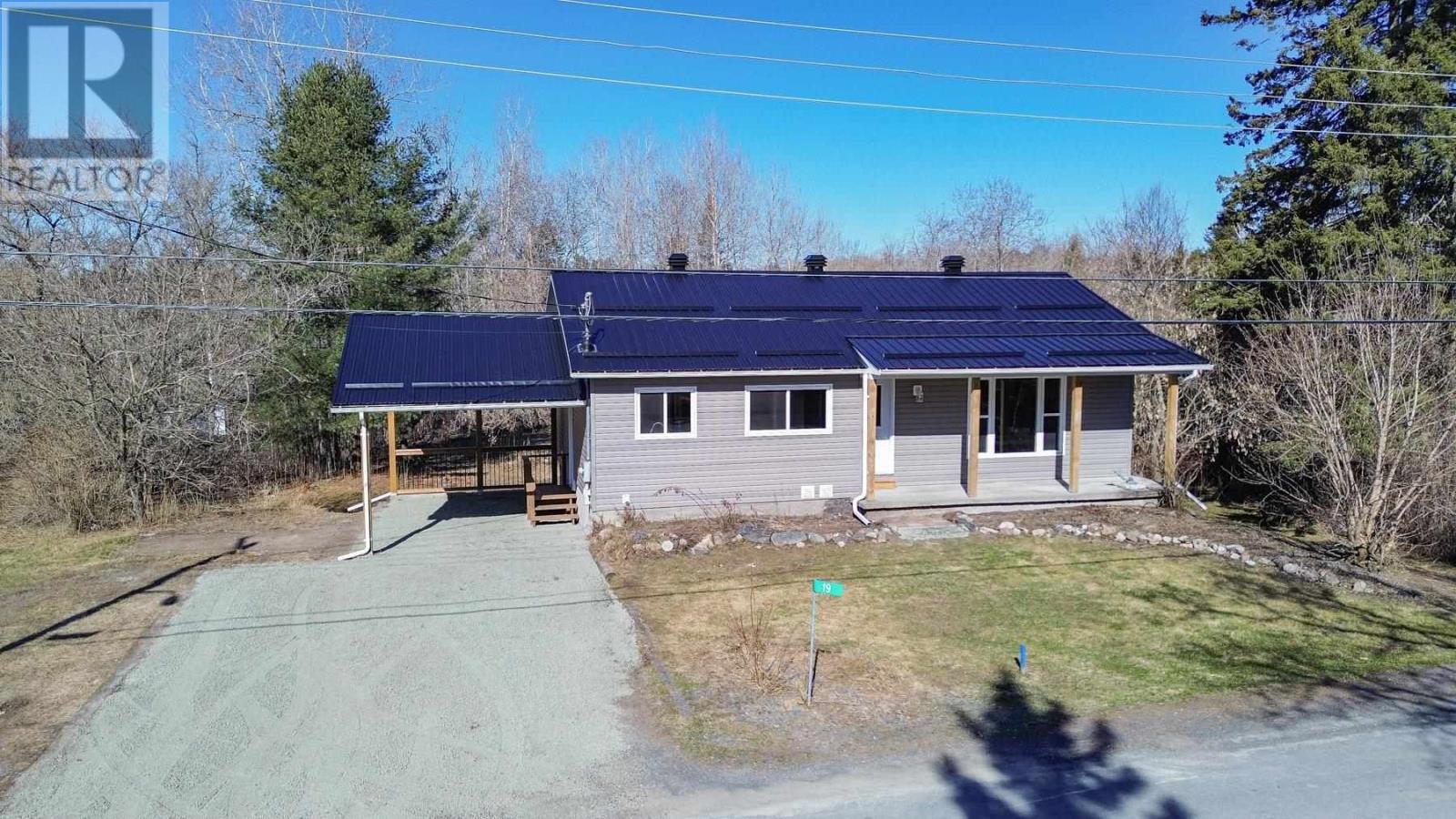 For sale: 19 & 21 Cunningham ST, Bruce Mines, Ontario P0R1C0