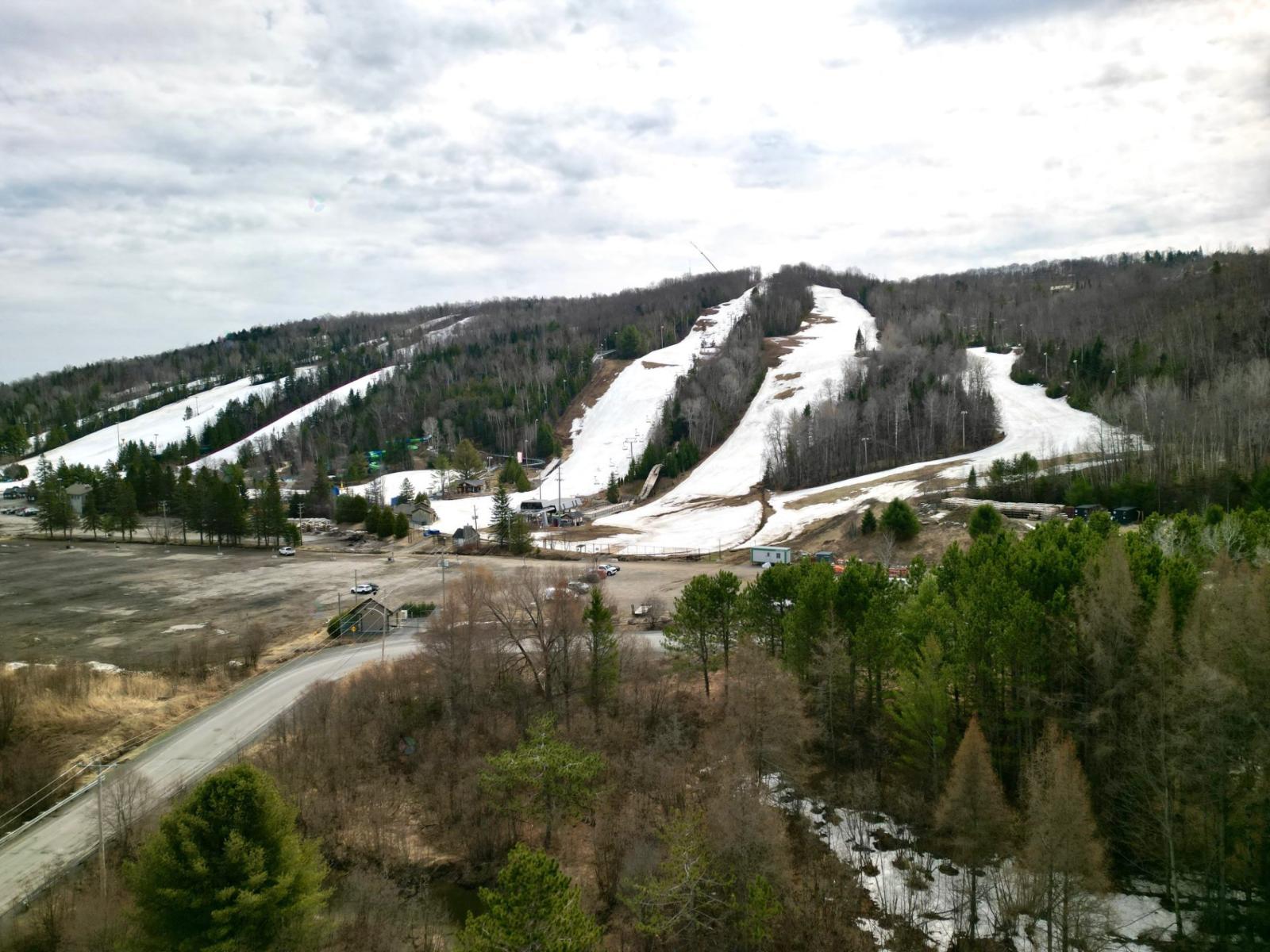 For sale: 21 Mtée Victor-Nymark, #201, Saint-Sauveur, Quebec