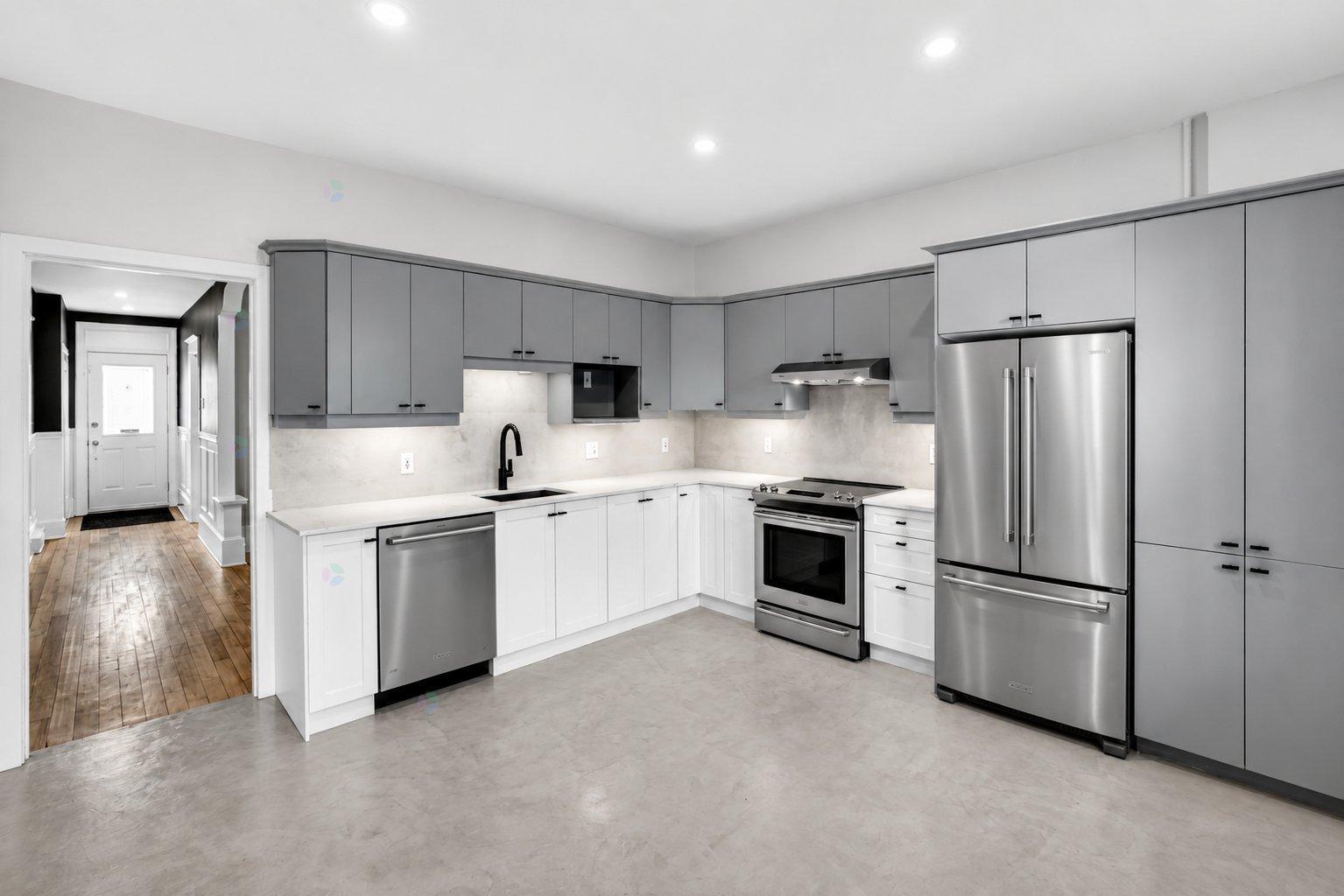 For sale: 641-643 11e Avenue, Montréal (Lachine), Quebec H8S3H1