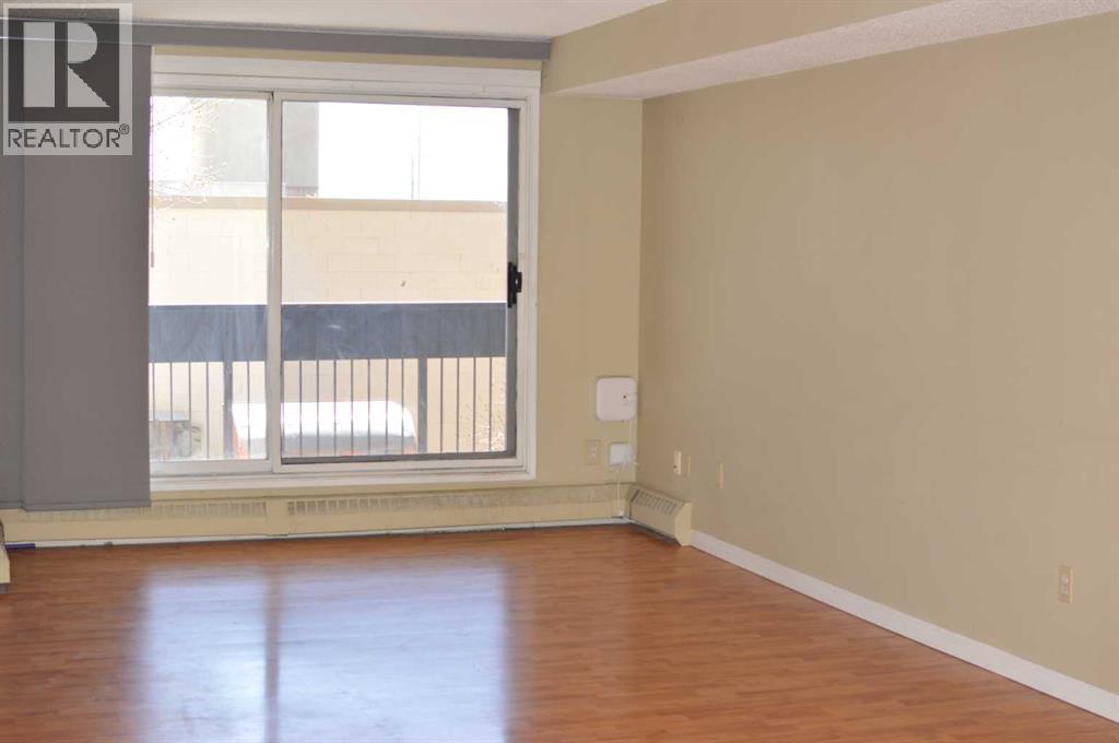 Apartment for Sale in 403, 9800 Horton Road SW|Calgary, Alberta T2V5B5 4