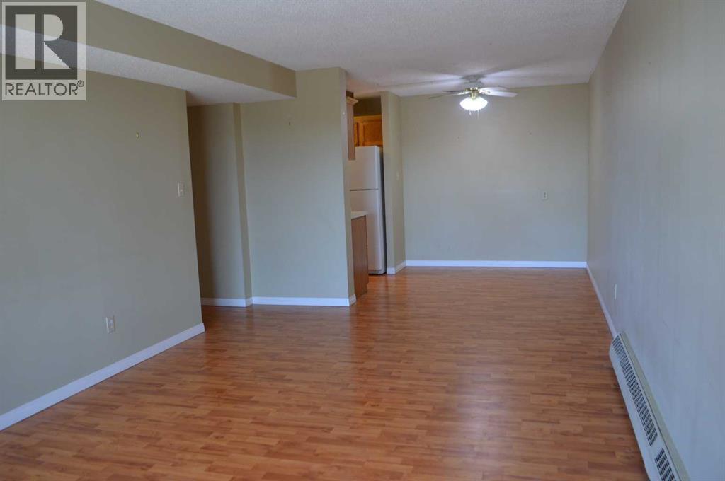 Apartment for Sale in 403, 9800 Horton Road SW|Calgary, Alberta T2V5B5 3