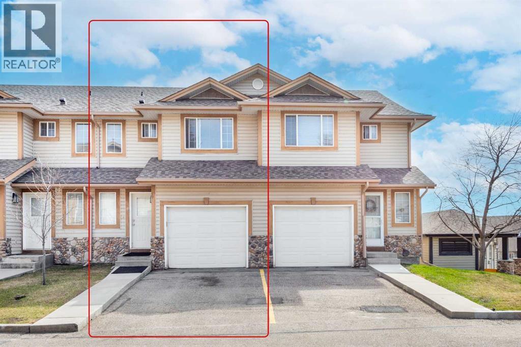 Row / Townhouse for Sale in 281 Citadel Point NW|Calgary, Alberta T3G5L2