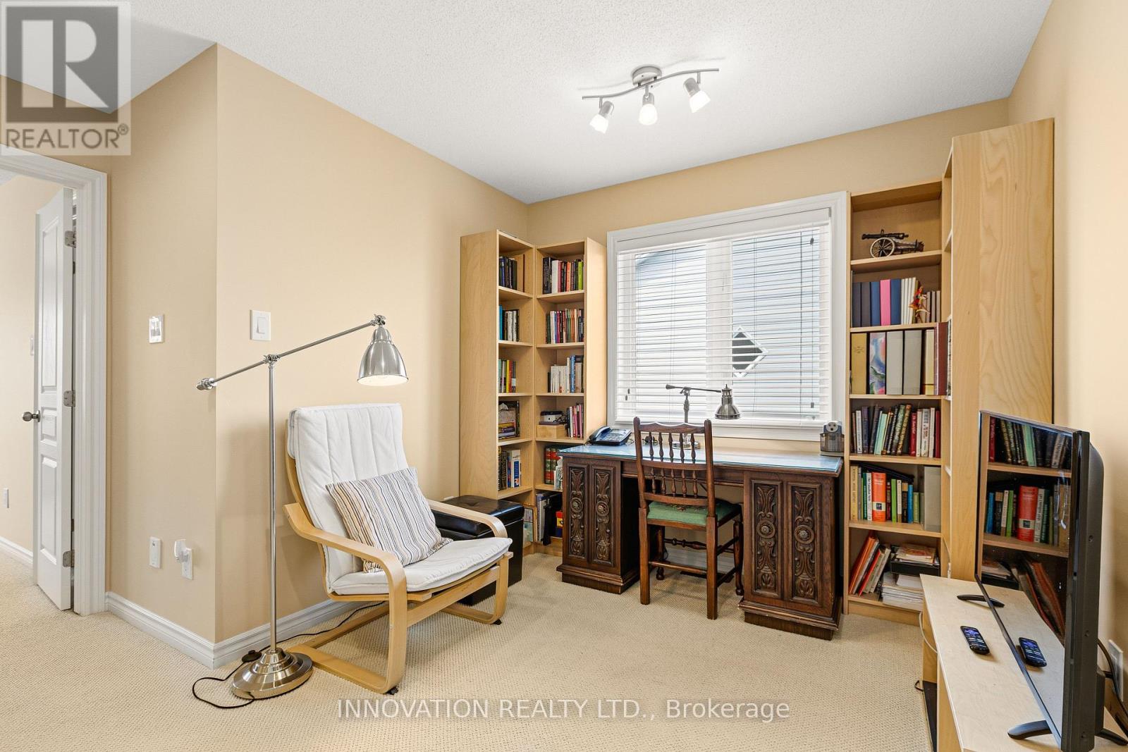 property-image