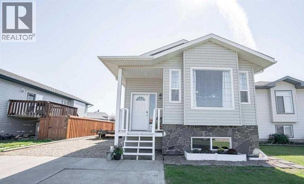 For sale: 8813 110a Avenue, Grande Prairie, Alberta t8x1p9