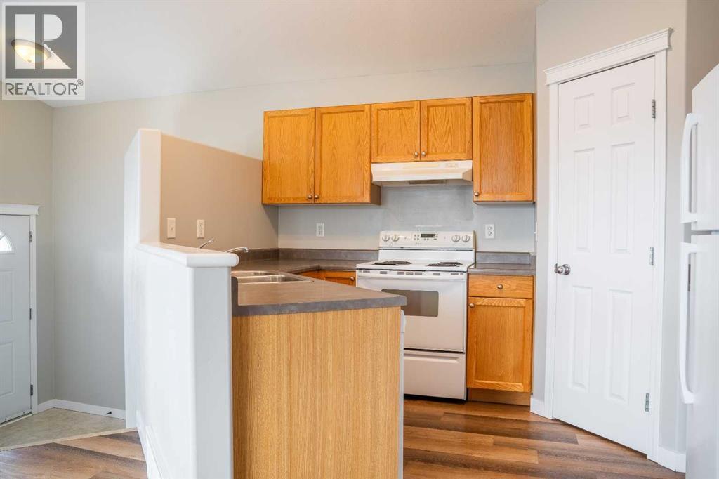 For sale: 8813 110a Avenue, Grande Prairie, Alberta t8x1p9