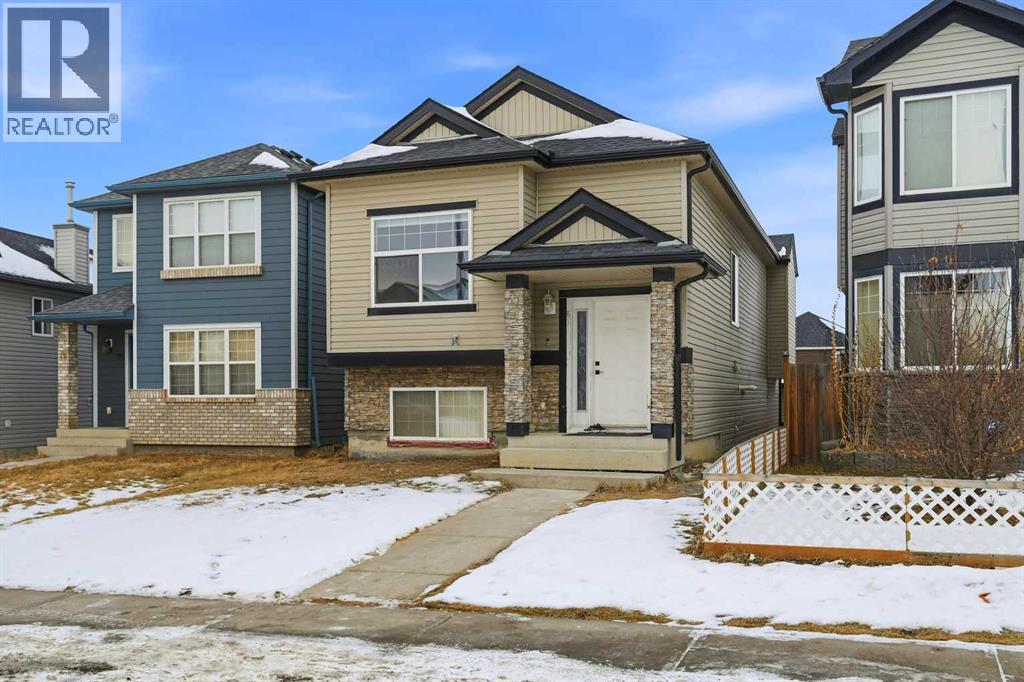 House for Sale in 81 Saddlemont Road NE|Calgary, Alberta T3J5E4 3