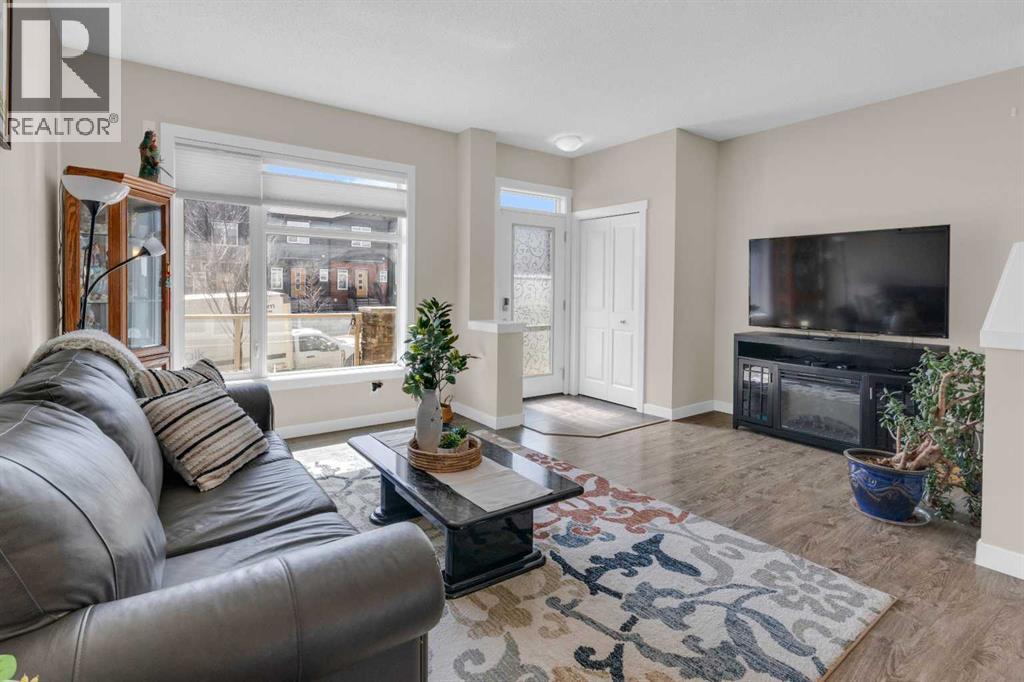 Duplex for Sale in 70 Sage Bluff Gate NW|Calgary, Alberta T3R0Y9 4