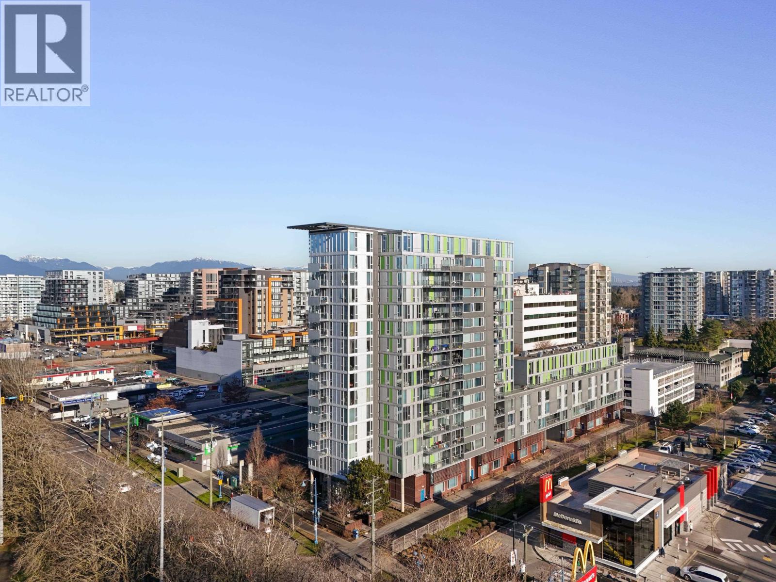 For sale: 302 7080 NO. 3 ROAD, Richmond, British Columbia V6Y0B5