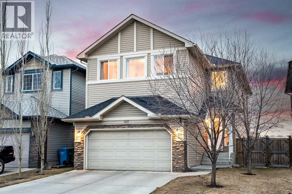 House for Sale in 107 Everwoods Park SW|Calgary, Alberta T2Y0G3