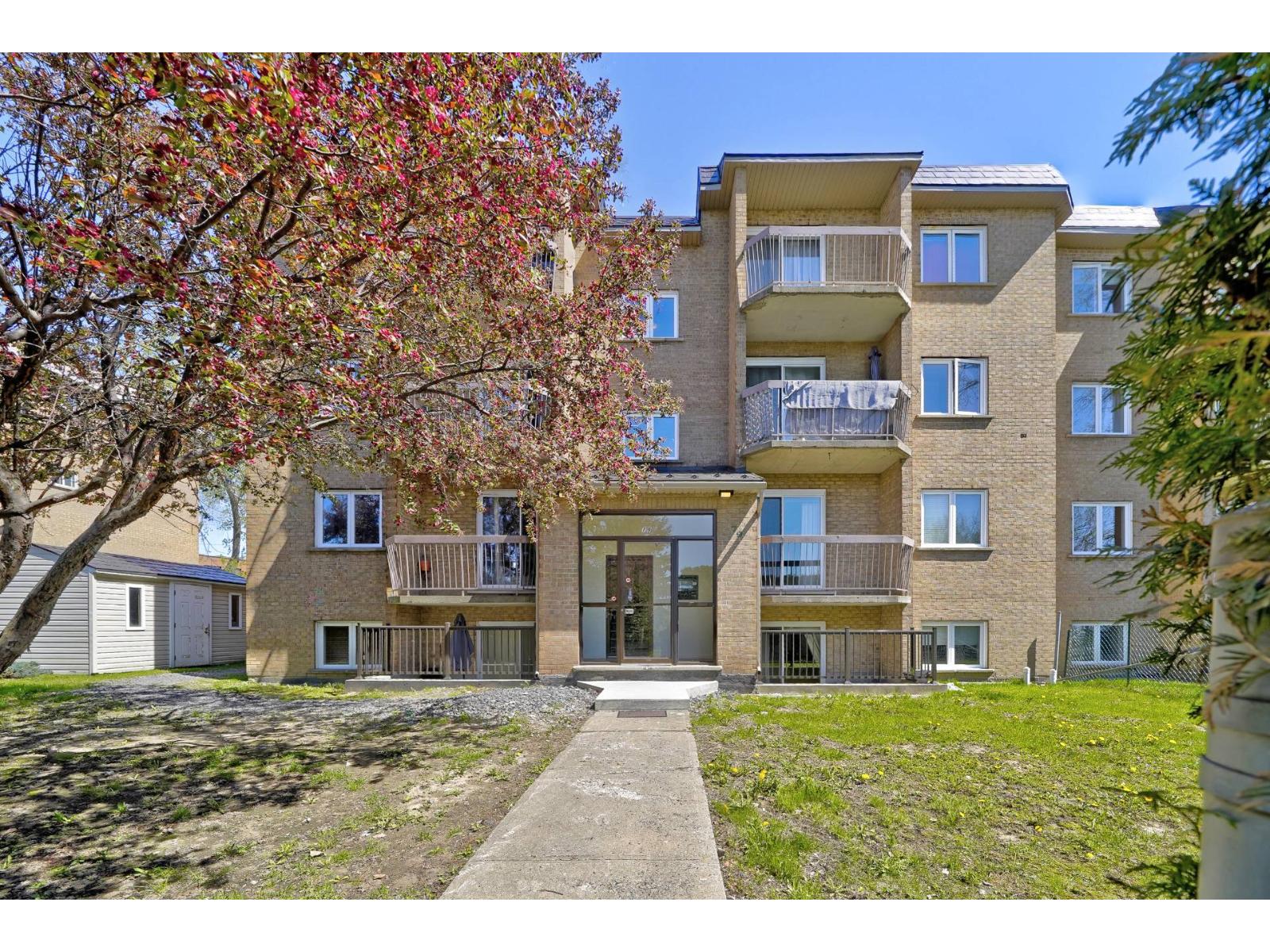 79 Boul. Jean-Paul-Vincent, #3, Longueuil (Le Vieux-Longueuil), Quebec J4G1Y4