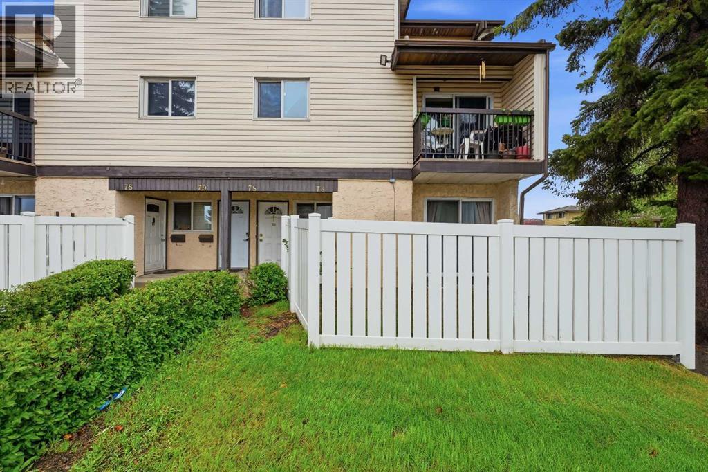 Row / Townhouse for Sale in 76, 3745 Fonda Way SE|Calgary, Alberta T2A5W7 2
