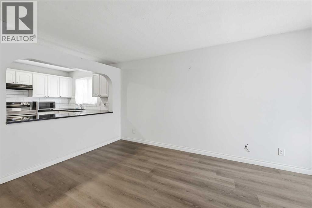 Row / Townhouse for Sale in 76, 3745 Fonda Way SE|Calgary, Alberta T2A5W7 5
